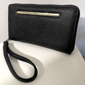 Steve Madden Bzippy Zip Around Wallet